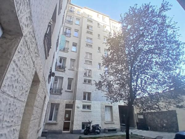 Vente                                                      Appartement
                        
                     2 pièces                      30 m2                     à Villeneuve-Saint-Georges