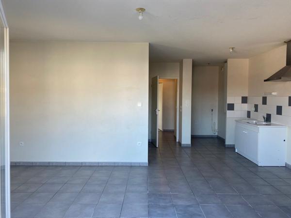 Appartement 3 pièces 65 m2 avec balcon