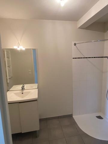 Appartement 3 pièces 65 m2 avec balcon