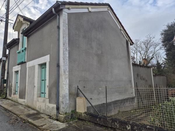 Tocane-Saint-Apre (24350) DORDOGNE - TOCANE - MAISON 54M² - TERRAIN 300M² - TRAVAUX A REALISER