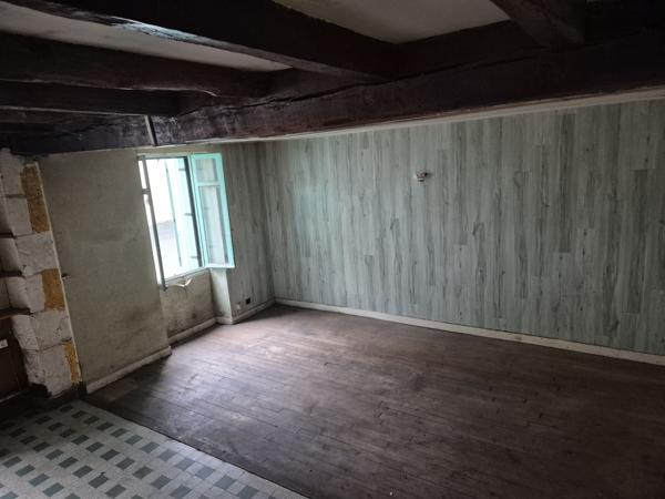 Tocane-Saint-Apre (24350) DORDOGNE - TOCANE - MAISON 54M² - TERRAIN 300M² - TRAVAUX A REALISER