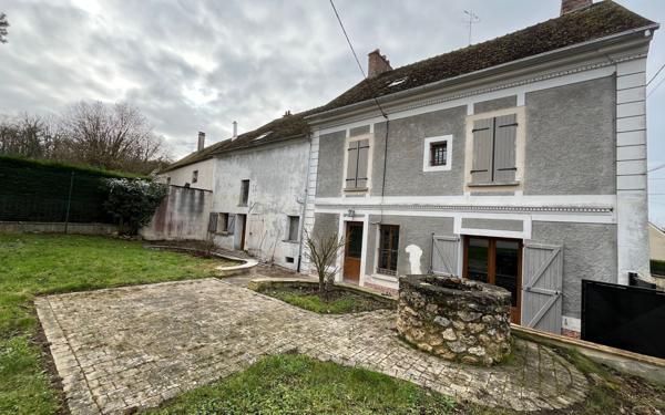 Maison à louer    6 pièces •  Saint-Cyr-sur-Morin