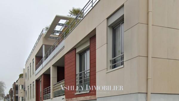 A LOUER APPARTEMENT TYPE 4 AVEC VUE SUR LE CHENAL