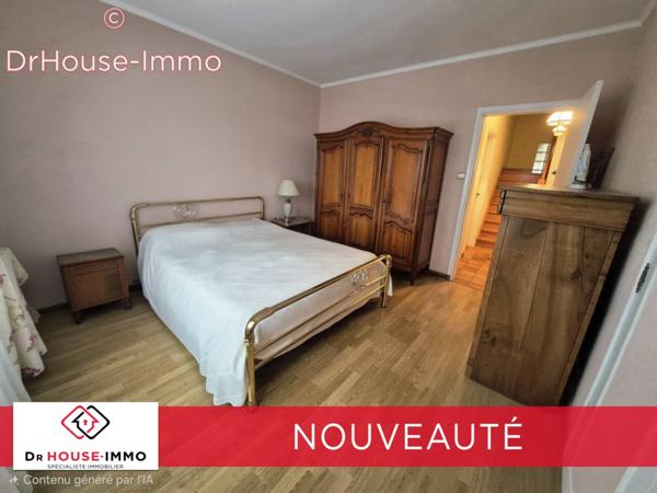 Maison à vendre 4 pièces de 165 m²