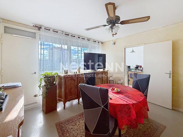 Appartement 3 Pièces Traversant avec Cave Balcon Parking - 69500 BRON