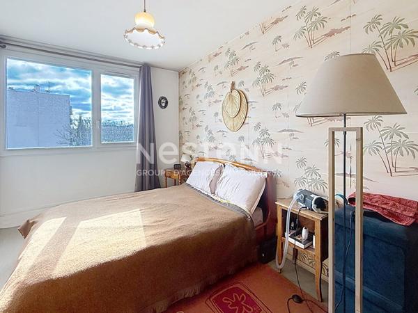 Appartement 3 Pièces Traversant avec Cave Balcon Parking - 69500 BRON