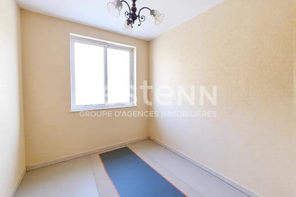 Appartement 3 Pièces Traversant avec Cave Balcon Parking - 69500 BRON