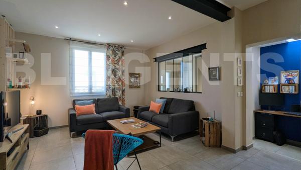 QUARTIER SAINT-GEORGES - 3 CHAMBRES – PISCINE CREUSEE – GARAGE