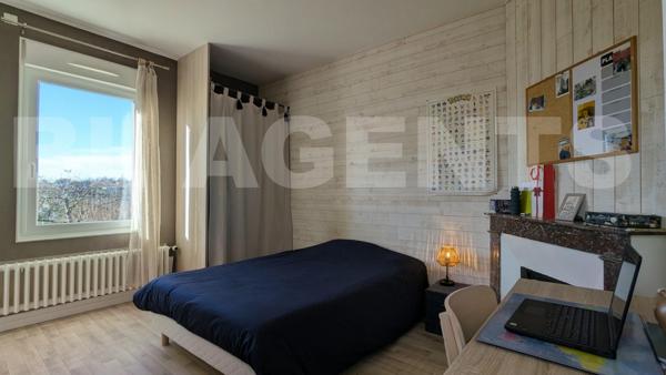 QUARTIER SAINT-GEORGES - 3 CHAMBRES – PISCINE CREUSEE – GARAGE