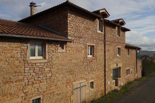 Maison à vendre à Prissé en Saône-et-Loire (71960), ref : MA 576