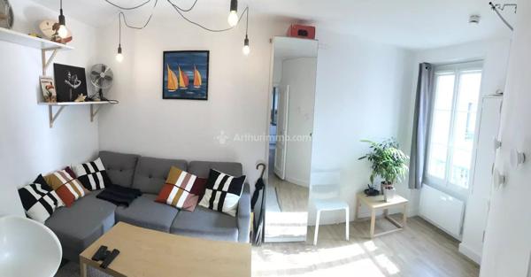 Vente                                                      Appartement
                        
                     2 pièces                      30 m2                     à Paris 14