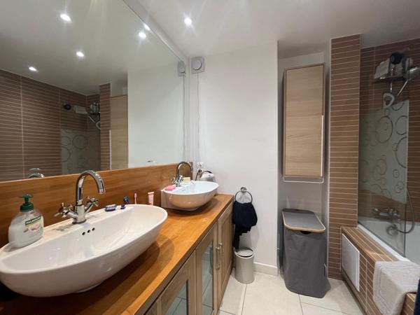 LE CANNET RESIDENCE L'OLIVETTE APPARTEMENT 3 PIECES