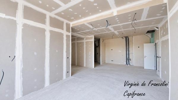75019-A vendre appartement LOFT- 80 m2 avec jardin-Quartier Mouzaia-2 chambres - proche - L7bis et L11 et Parcs