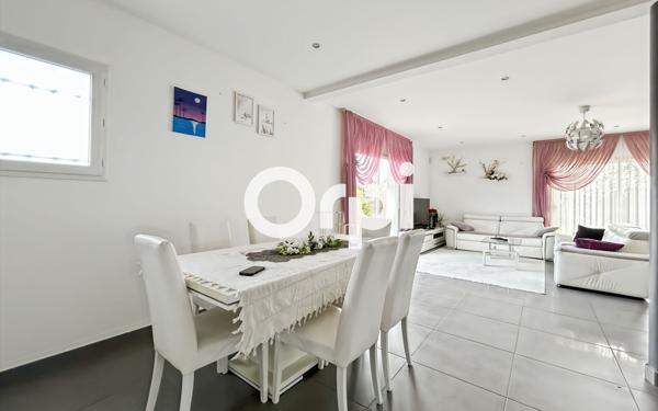 Maison à vendre    5 pièces •  Chazelles-sur-Lyon