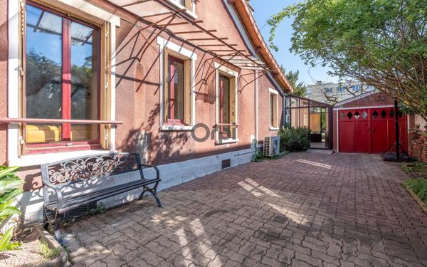 Maison à vendre    4 pièces • 88,61 m2 Champigny-sur-Marne