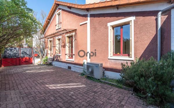 Maison à vendre    4 pièces • 88,61 m2 Champigny-sur-Marne