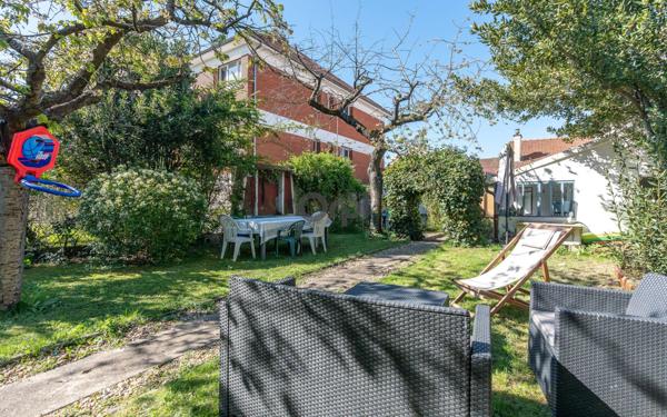 Maison à vendre    4 pièces • 88,61 m2 Champigny-sur-Marne
