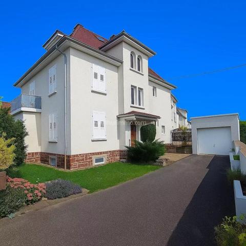 Vente Immeuble 10 pièces 205 m2 à Colmar