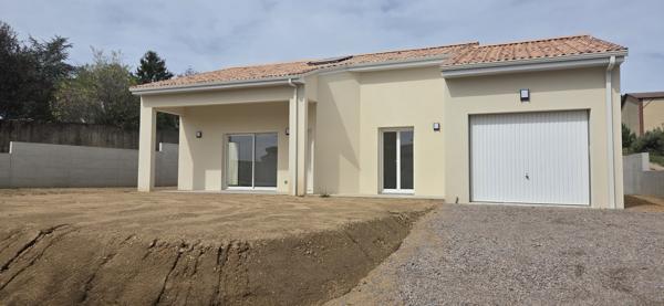 Maison RE 2020 de plain-pied avec garage