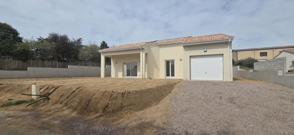 Maison RE 2020 de plain-pied avec garage