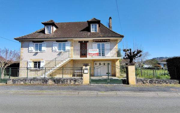 Maison à vendre    6 pièces •  Terrasson-Lavilledieu