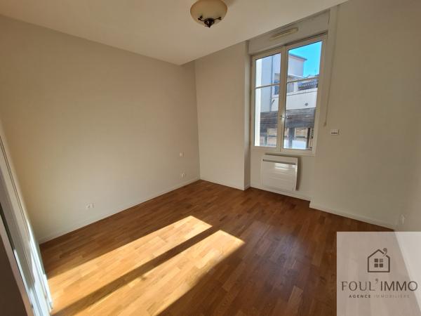 AGEN - APPARTEMENT T5 PROCHE GARE (ASCENSEUR,PLACE DE PARKING...) Agen (47000)