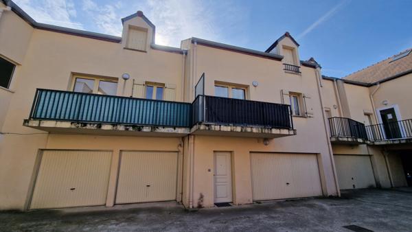 Appartement Limay 2 pièces de 41 m² avec balcon terrasse et parking
