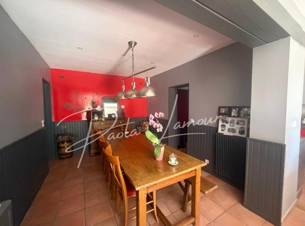Maison avec jardin, garage et cave au coeur de LOCHES