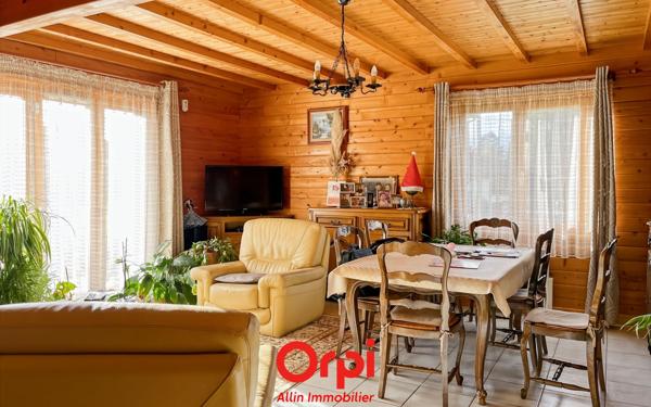 Maison à vendre    3 pièces • 75,78 m2 Domérat