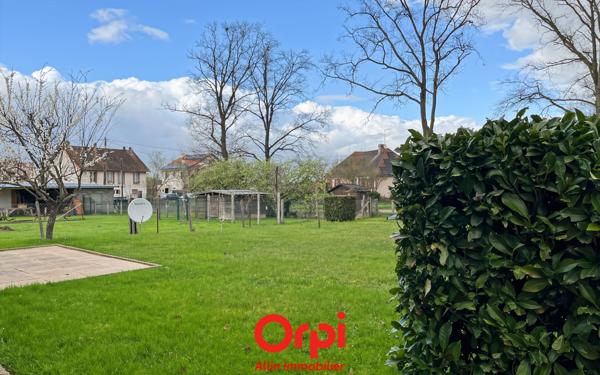 Maison à vendre    3 pièces • 75,78 m2 Domérat