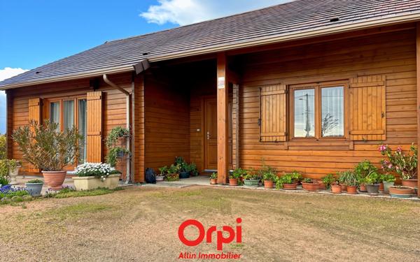 Maison à vendre    3 pièces • 75,78 m2 Domérat