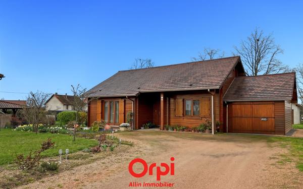 Maison à vendre    3 pièces • 75,78 m2 Domérat