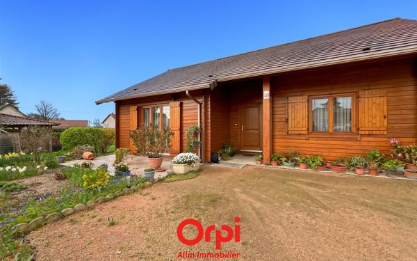 Maison à vendre    3 pièces • 75,78 m2 Domérat