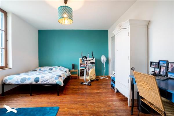 Maison à vendre |  Cinq-Mars-la-Pile |  6 pièces | 192 m²