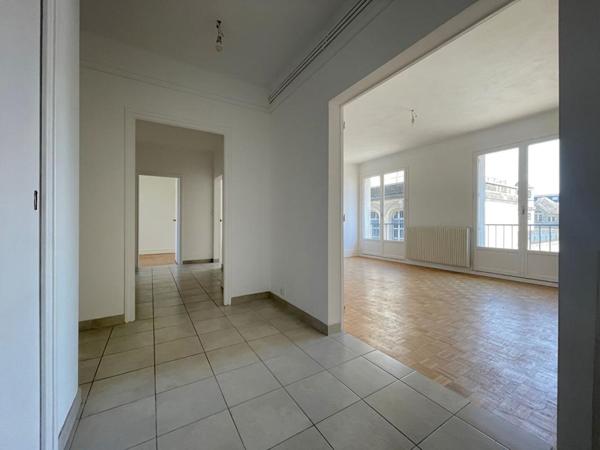 Appartement T3 lumineux et spacieux de presque 90 m2 - Centre-Ville Quimper