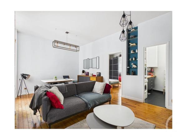 Appartement F2 à vendre  2 pièces - 60 m 2   PARIS  - 75011