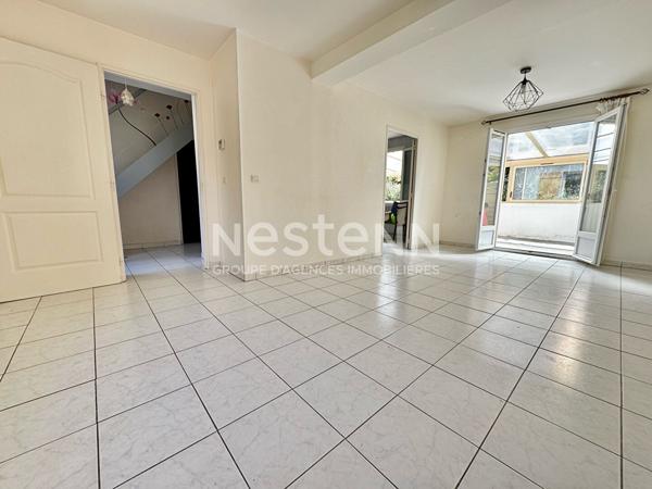 Maison individuelle 3 chambres avec véranda et jardin quartier calme à Etampes