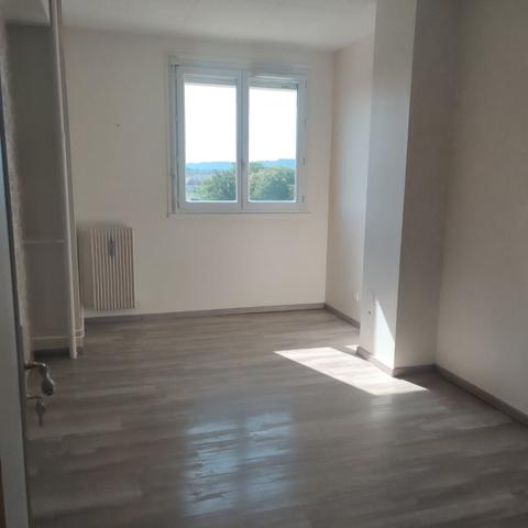 APPARTEMENT SOISSONS RESIDENCE -