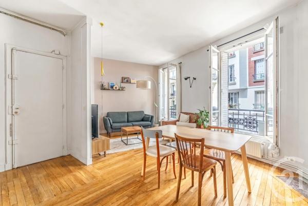 Appartement F2 à vendre  2 pièces - 44 m 2   PARIS  - 75018