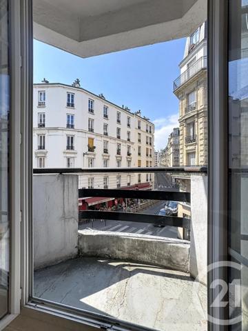 Appartement F2 à vendre  2 pièces - 44 m 2   PARIS  - 75018