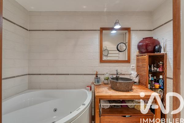 Appartement à vendre 5 pièces 102 m² Le Plessis-Robinson