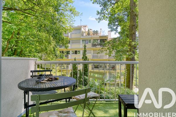 Appartement à vendre 5 pièces 102 m² Le Plessis-Robinson