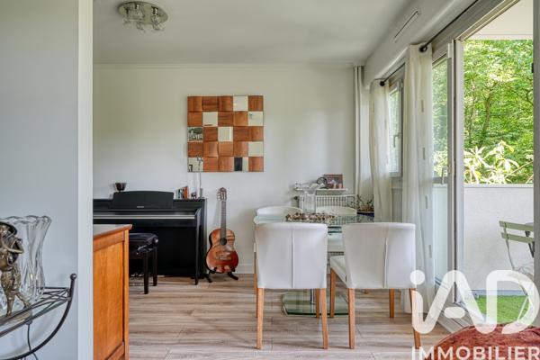 Appartement à vendre 5 pièces 102 m² Le Plessis-Robinson