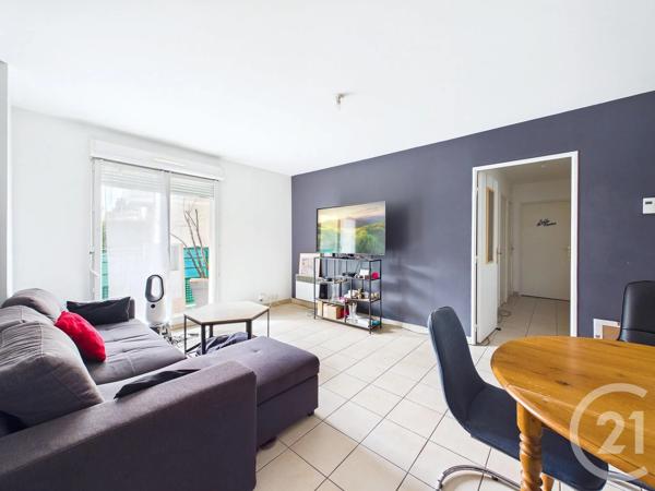 Appartement F3 à vendre  3 pièces - 57,36 m 2   JUVISY SUR ORGE  - 91
