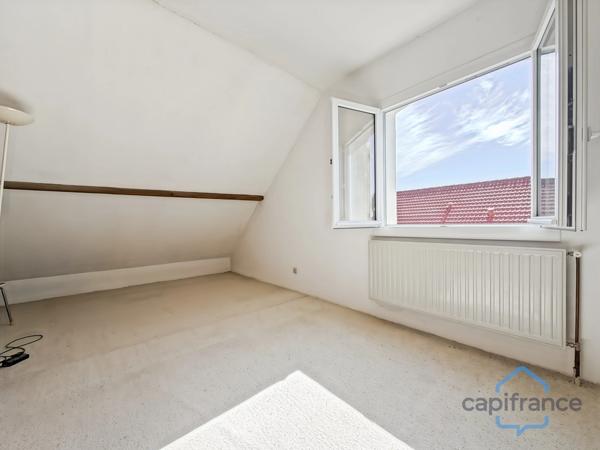 MAISON INDIVIDUELLE A RENOVER