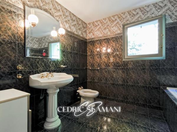 EXCLUSIVITEE MAISON 170 M2, 4 CHAMBRES, 1 CUISINE, 1 DOUBLE SEJOUR, 1 BUANDRIE, 2 WC, 1 GARAGE, TERRASSE, JARDIN