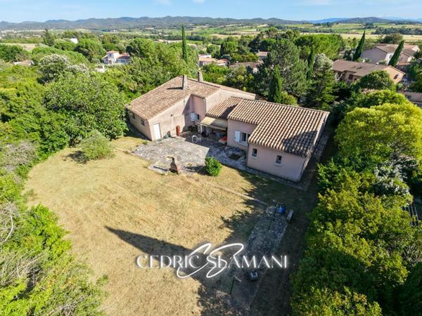 EXCLUSIVITEE MAISON 170 M2, 4 CHAMBRES, 1 CUISINE, 1 DOUBLE SEJOUR, 1 BUANDRIE, 2 WC, 1 GARAGE, TERRASSE, JARDIN