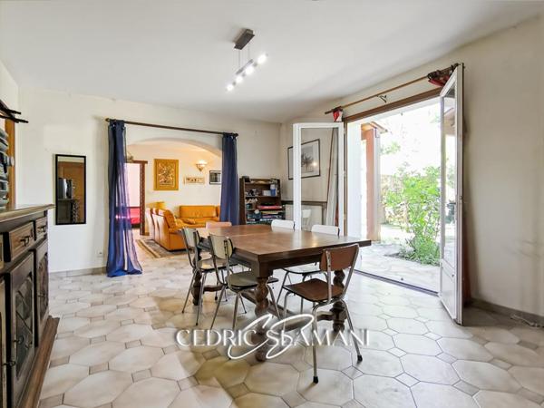 EXCLUSIVITEE MAISON 170 M2, 4 CHAMBRES, 1 CUISINE, 1 DOUBLE SEJOUR, 1 BUANDRIE, 2 WC, 1 GARAGE, TERRASSE, JARDIN