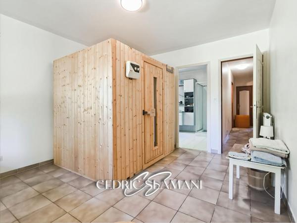 EXCLUSIVITEE MAISON 170 M2, 4 CHAMBRES, 1 CUISINE, 1 DOUBLE SEJOUR, 1 BUANDRIE, 2 WC, 1 GARAGE, TERRASSE, JARDIN