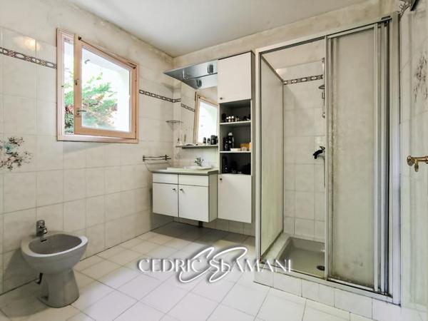 EXCLUSIVITEE MAISON 170 M2, 4 CHAMBRES, 1 CUISINE, 1 DOUBLE SEJOUR, 1 BUANDRIE, 2 WC, 1 GARAGE, TERRASSE, JARDIN